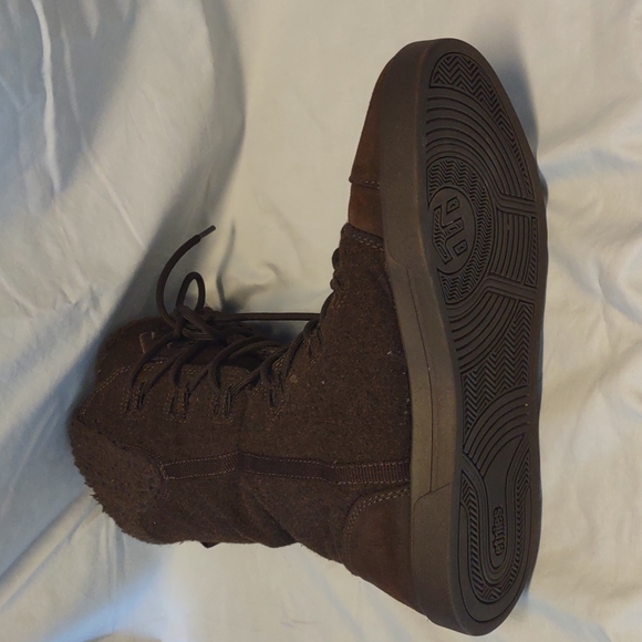 Etnies Brown Leather lace up boots Size 11 Medium - Picture 4 of 12